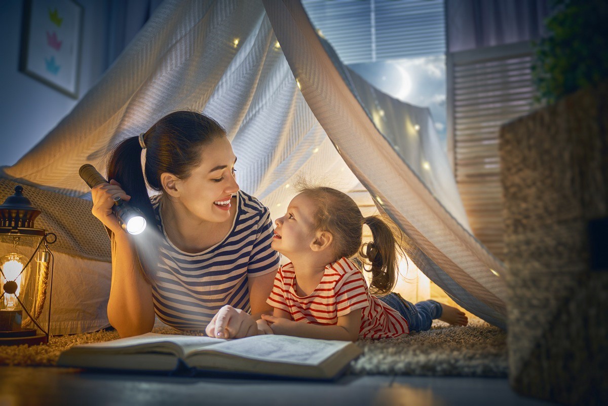 Why are Bedtime Stories Important for Kids